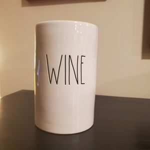 Rae Dunn WINE chiller cozy
